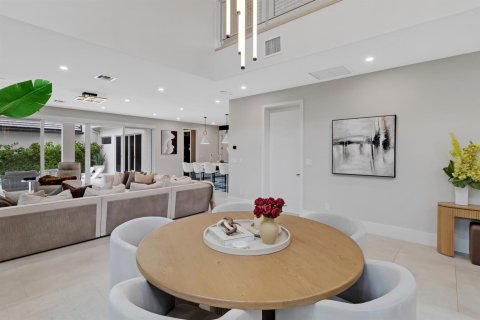 Touwnhouse à vendre à Fort Lauderdale, Floride: 4 chambres, 300.54 m2 № 2386868 - photo 12