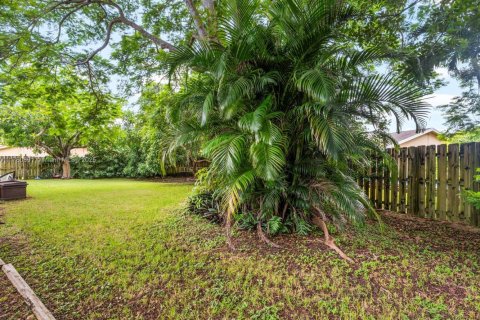 Casa en venta en Weston, Florida, 4 dormitorios, 250.56 m2 № 1929562 - foto 28