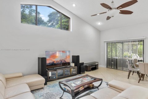 Casa en venta en Weston, Florida, 4 dormitorios, 250.56 m2 № 1929562 - foto 15