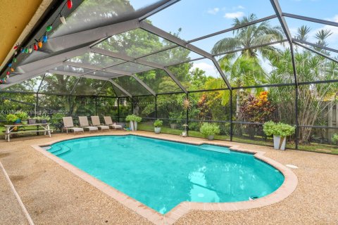 Casa en venta en Weston, Florida, 4 dormitorios, 250.56 m2 № 1929562 - foto 3