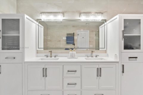 Casa en venta en Weston, Florida, 4 dormitorios, 250.56 m2 № 1929562 - foto 5