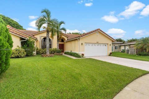 Casa en venta en Weston, Florida, 4 dormitorios, 250.56 m2 № 1929562 - foto 2