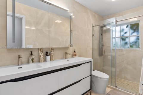 Casa en venta en Weston, Florida, 4 dormitorios, 250.56 m2 № 1929562 - foto 4