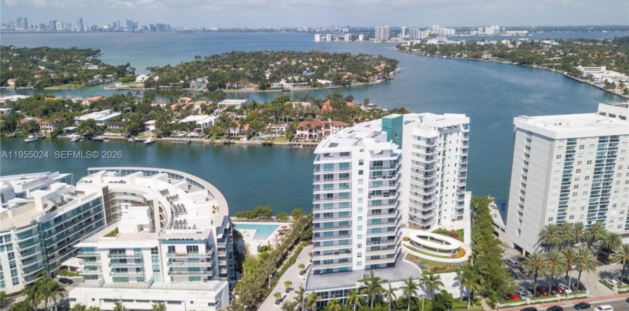 Condo à Miami Beach, Floride, 3 chambres № 2010939