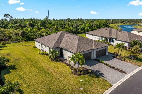 Villa ou maison à vendre à Port Charlotte, Floride: 3 chambres, 131.64 m2 № 2142534 - photo 5