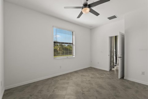 Villa ou maison à vendre à Port Charlotte, Floride: 3 chambres, 131.64 m2 № 2142534 - photo 17