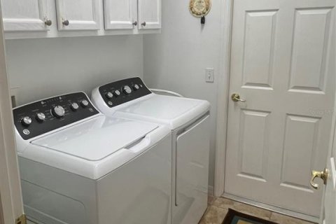 House in Kissimmee, Florida 2 bedrooms, 136.29 sq.m. № 1877407 - photo 19