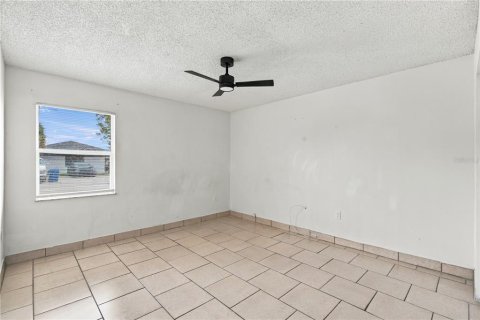 Immobilier commercial à vendre à Lakeland, Floride: 4 chambres, 169.08 m2 № 2414070 - photo 30