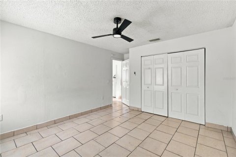 Immobilier commercial à vendre à Lakeland, Floride: 4 chambres, 169.08 m2 № 2414070 - photo 14