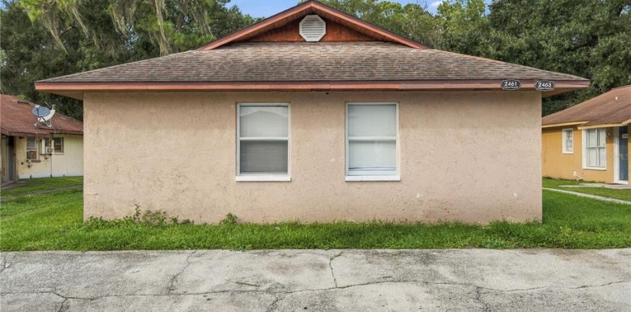 Immobilier commercial à Lakeland, Floride 4 chambres, 169.08 m2 № 2414070