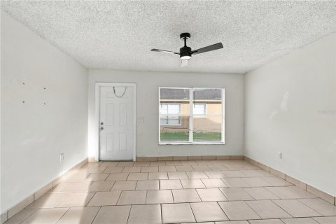 Immobilier commercial à vendre à Lakeland, Floride: 4 chambres, 169.08 m2 № 2414070 - photo 22