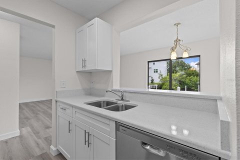 Copropriété à vendre à Tarpon Springs, Floride: 2 chambres, 94.76 m2 № 2400911 - photo 18