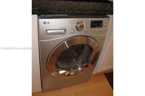 Copropriété à vendre à Miami Beach, Floride: 1 chambre, 39.58 m2 № 1985326 - photo 16