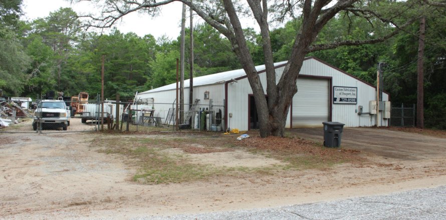 Propiedad comercial en Valparaiso, Florida № 561534