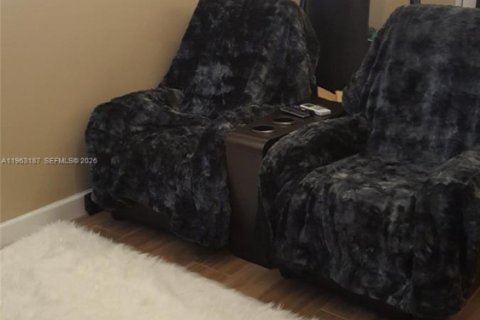 Villa ou maison à louer à Oakland Park, Floride: 3 chambres, 95.5 m2 № 2024249 - photo 17