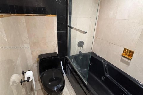 Copropriété à vendre à Aventura, Floride: 2 chambres, 107.58 m2 № 1941373 - photo 24