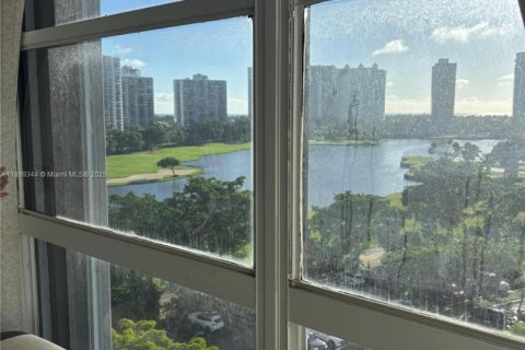 Copropriété à vendre à Aventura, Floride: 2 chambres, 107.58 m2 № 1941373 - photo 27