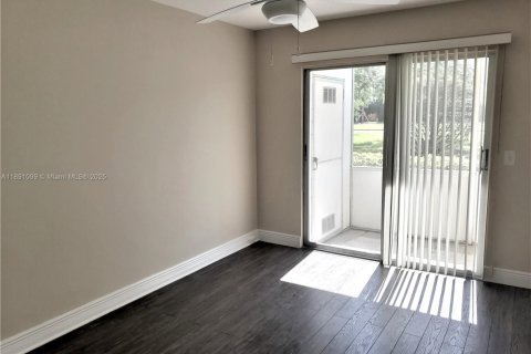 Condo in Boca Raton, Florida, 2 bedrooms  № 1953667 - photo 6