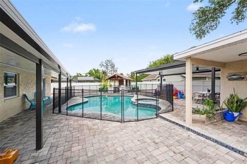 Villa ou maison à vendre à Tampa, Floride: 4 chambres, 174.93 m2 № 2097242 - photo 26