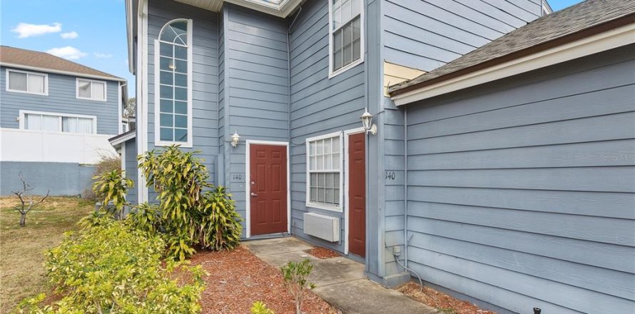 Townhouse in Davenport, Florida 3 bedrooms, 128.76 sq.m. № 1532429