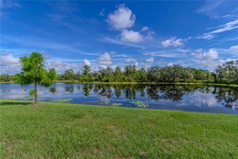 Villa ou maison à vendre à Clermont, Floride: 3 chambres, 169.27 m2 № 2354723 - photo 3