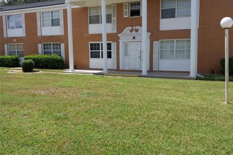 Condominio en venta en Port Charlotte, Florida, 2 dormitorios, 85.38 m2 № 1905508 - foto 2