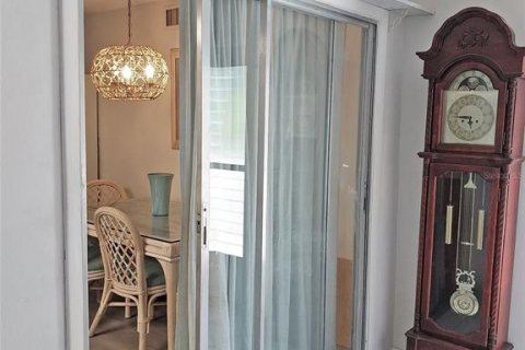 Condominio en venta en Port Charlotte, Florida, 2 dormitorios, 85.38 m2 № 1905508 - foto 21