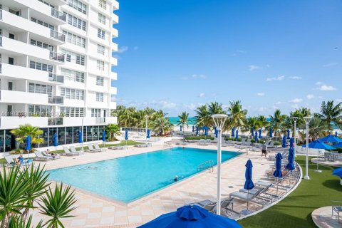 Снять в аренду кондоминиум в Майами-Бич, Флорида 51.1м2, № 1991809 - фото 12