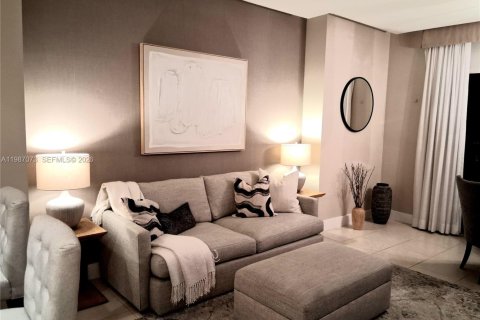 Снять в аренду кондоминиум в Санрайз, Флорида 1 спальня, 88.63м2, № 2051131 - фото 13