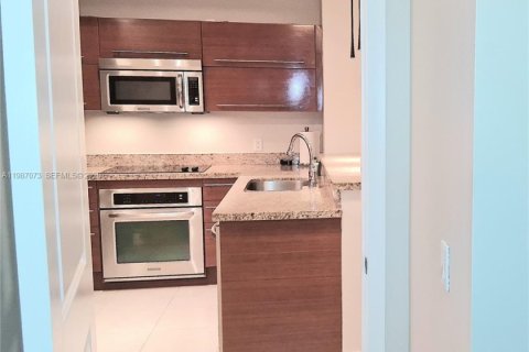 Снять в аренду кондоминиум в Санрайз, Флорида 1 спальня, 88.63м2, № 2051131 - фото 27