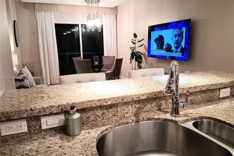 Снять в аренду кондоминиум в Санрайз, Флорида 1 спальня, 88.63м2, № 2051131 - фото 9
