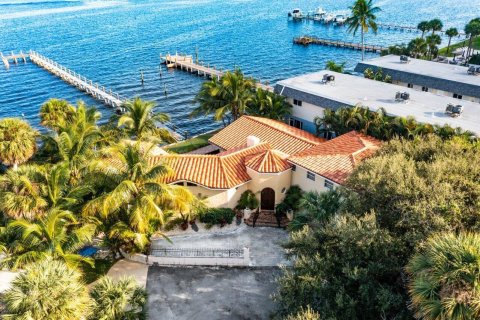 Villa ou maison à louer à Lantana, Floride: 3 chambres, 184.69 m2 № 857810 - photo 1