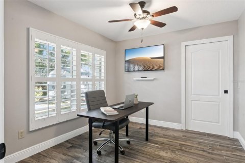 House in Oviedo, Florida 3 bedrooms, 198.16 sq.m. № 2203172 - photo 30