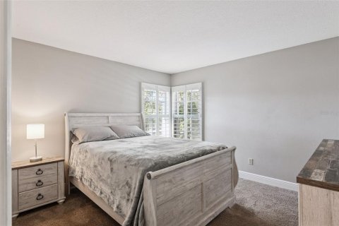 House in Oviedo, Florida 3 bedrooms, 198.16 sq.m. № 2203172 - photo 23