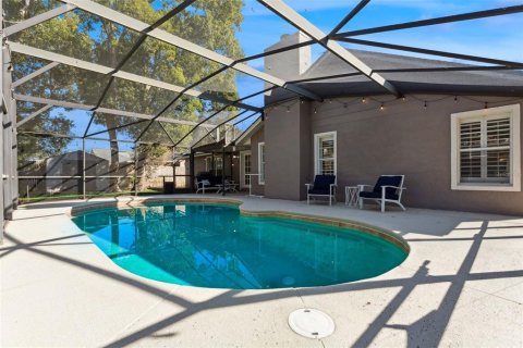 House in Oviedo, Florida 3 bedrooms, 198.16 sq.m. № 2203172 - photo 7