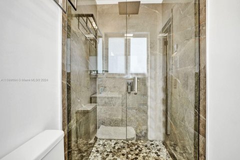 Villa ou maison à louer à Hollywood, Floride: 3 chambres, 148.64 m2 № 1980076 - photo 27