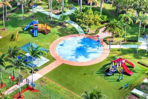 Condo in Doral, Florida, 3 bedrooms  № 1954938 - photo 3