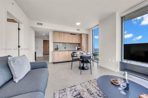 Condo in Miami, Florida, 2 bedrooms № 2252444 - photo 22