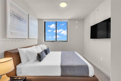 Condo in Miami, Florida, 2 bedrooms № 2252444 - photo 28