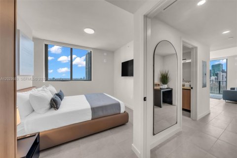 Condo in Miami, Florida, 2 bedrooms № 2252444 - photo 27