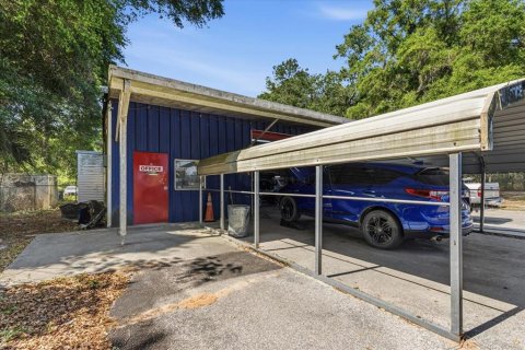 Commercial property in Alachua, Florida № 2098875 - photo 10