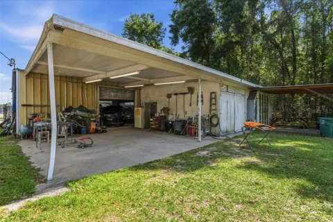 Commercial property in Alachua, Florida № 2098875 - photo 16