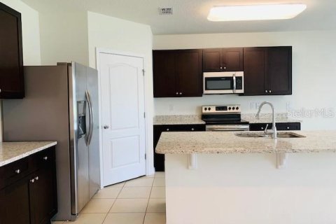 Casa en alquiler en Davenport, Florida, 5 dormitorios, 250.46 m2 № 1856192 - foto 6