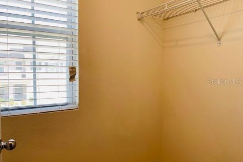 Casa en alquiler en Davenport, Florida, 5 dormitorios, 250.46 m2 № 1856192 - foto 27