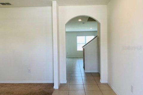 Casa en alquiler en Davenport, Florida, 5 dormitorios, 250.46 m2 № 1856192 - foto 2