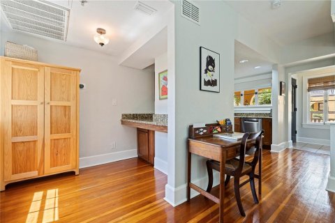 Condominio en venta en Saint Petersburg, Florida, 2 dormitorios, 112.32 m2 № 2239640 - foto 13