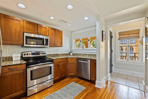 Condominio en venta en Saint Petersburg, Florida, 2 dormitorios, 112.32 m2 № 2239640 - foto 7