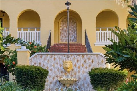 Condominio en venta en Saint Petersburg, Florida, 2 dormitorios, 112.32 m2 № 2239640 - foto 29