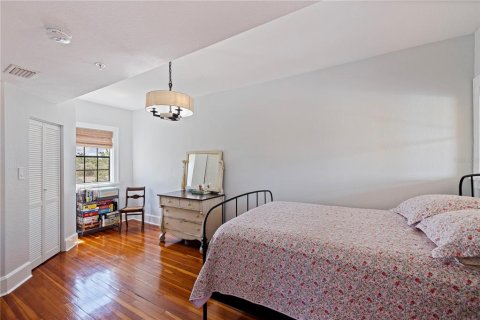 Condominio en venta en Saint Petersburg, Florida, 2 dormitorios, 112.32 m2 № 2239640 - foto 24
