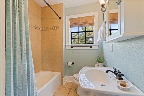 Condominio en venta en Saint Petersburg, Florida, 2 dormitorios, 112.32 m2 № 2239640 - foto 17